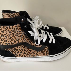 Leopard Vans